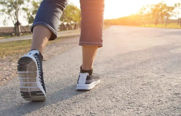 Best Shoes for Walking on Concrete - Top Boots for Concrete Worker (2020)