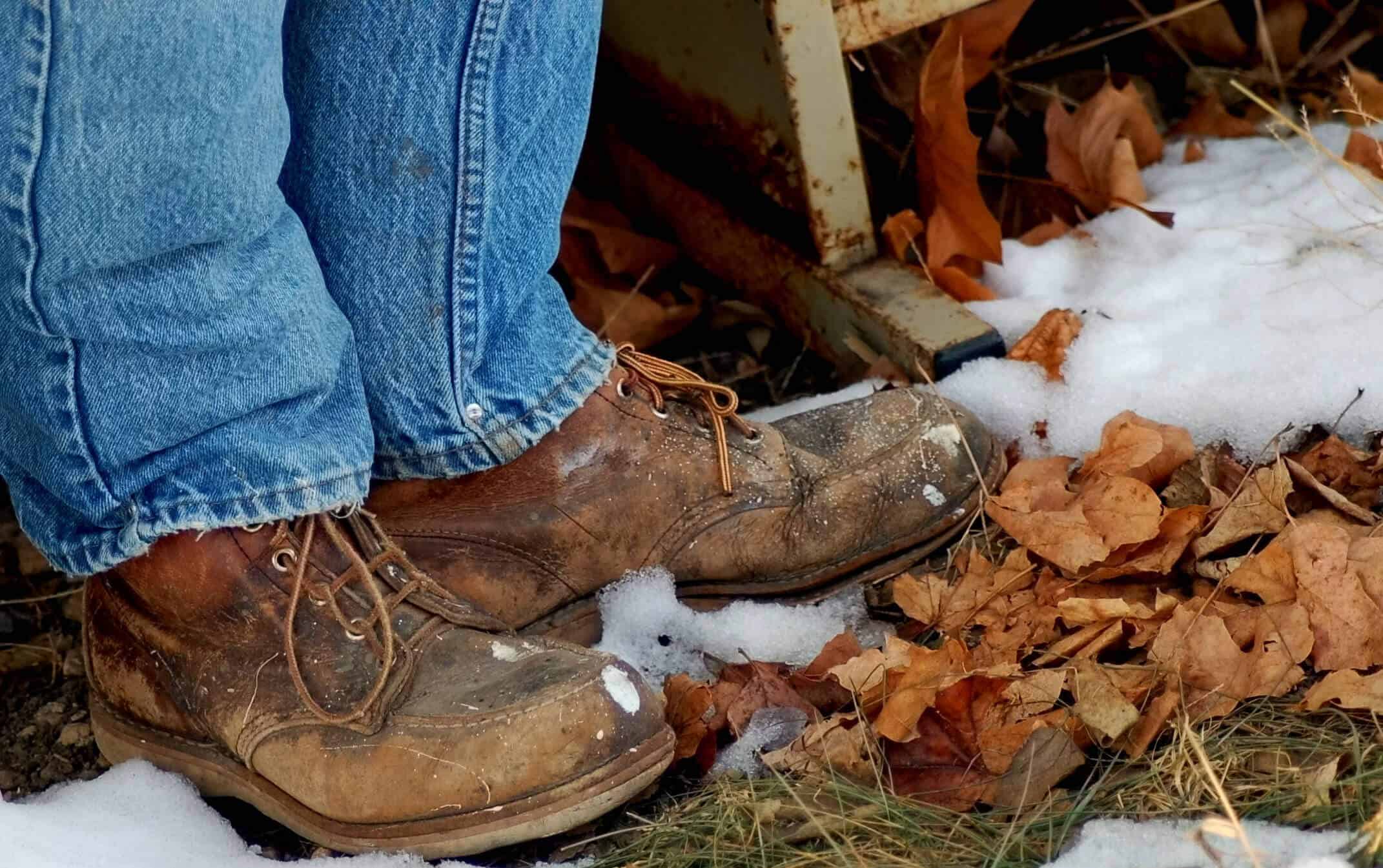 boots that keep feet warm and dry