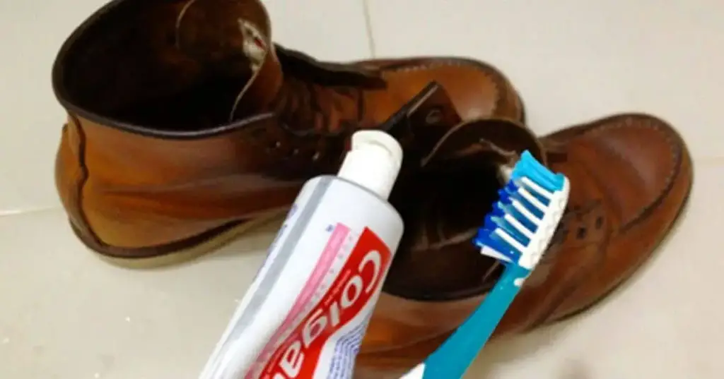 Toothpaste Work For Leather Boots Scuff, Leather Boot Scratch Repair
