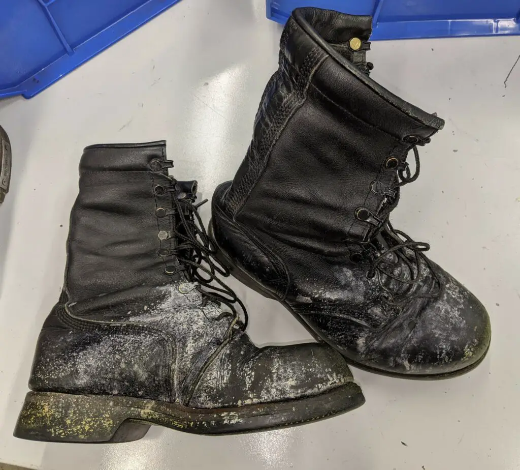 How to get paints off work boots