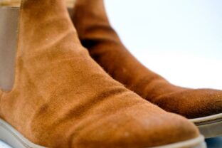 shoe polish on suede boots