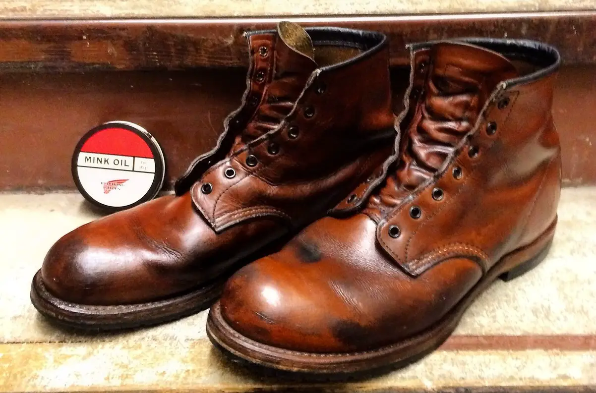 using mink oil on suede