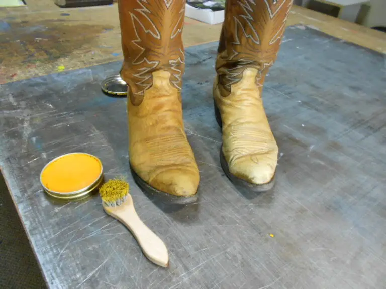 Is Saddle Soap or Mink Oil Better for Cowboy Boots? | Work Gearz