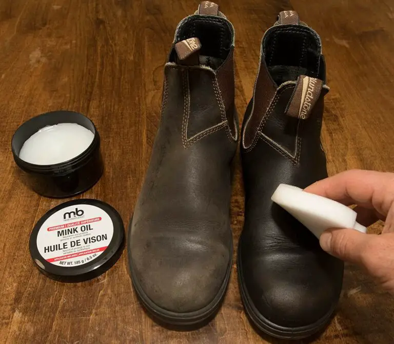 using mink oil on suede