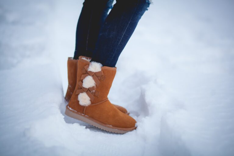 Can You Wear Waterproof Uggs in the Snow? | Work Gearz