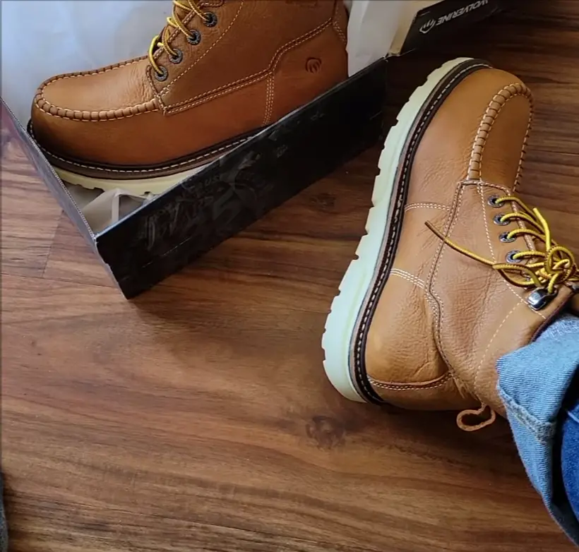 Testing Wolverine Men’s I-90 DuraShocks 6-inch Moc Toe Work Boot