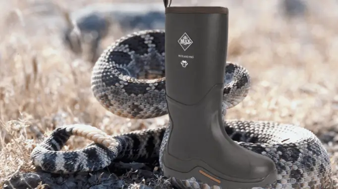 Can a Rattlesnake Bite Through a Rubber Boot