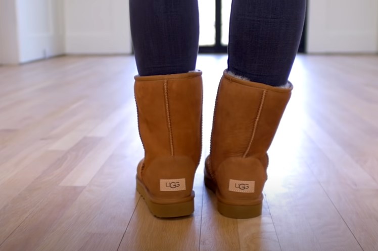 Do UGG Boots Stretch When You Wear Them