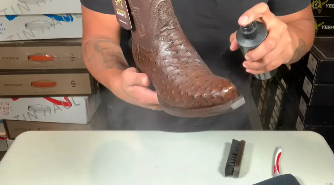 How to Oil Ostrich Boots