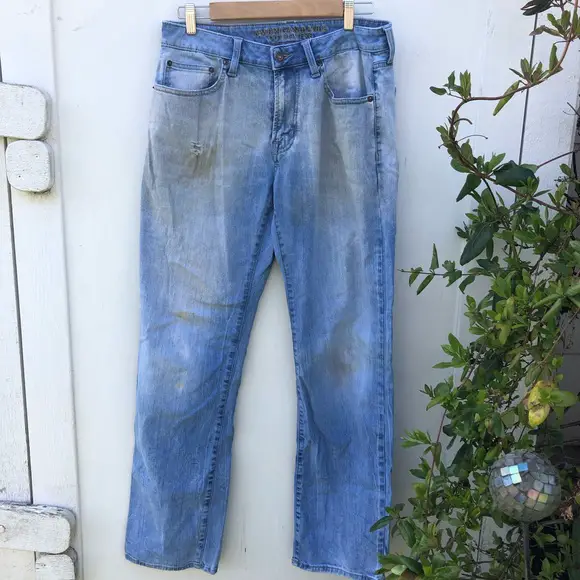 Will American Eagle take old jeans even if they are not torn?