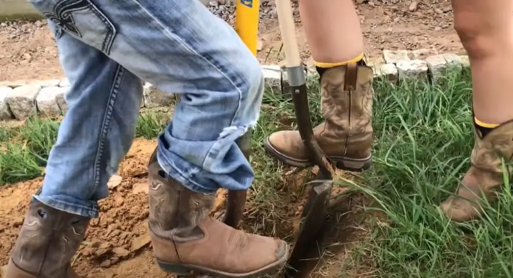cowboy boots can provide good support