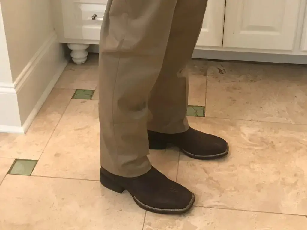 What colour cowboy boots to pair with your khakis
